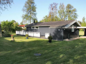 Holiday Home Cosima - 130m to the inlet by Interhome, Storvorde